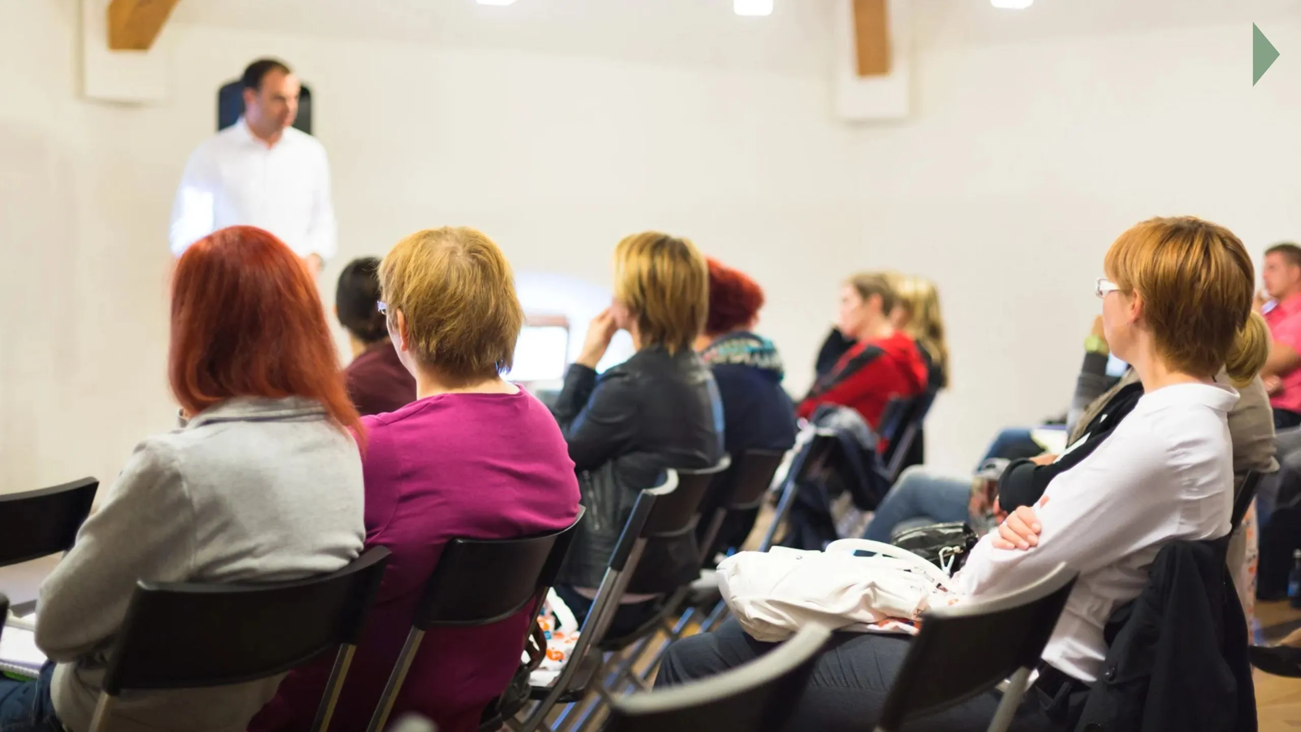 Formazione professionale in Campania: corsi OSA, OSS, OPI, ASACOM, OAC - SGE Form Group